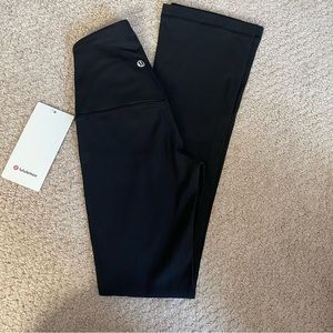 NWT Lululemon Align Ribbed Mini-Flared Pant *Extra Short 28” Black Size 4